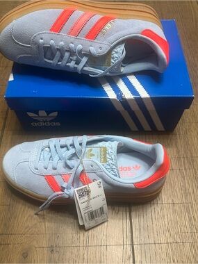 adidas Gazelle Bold in Blue/Pink Junior 5 or 6.5 W NWT
